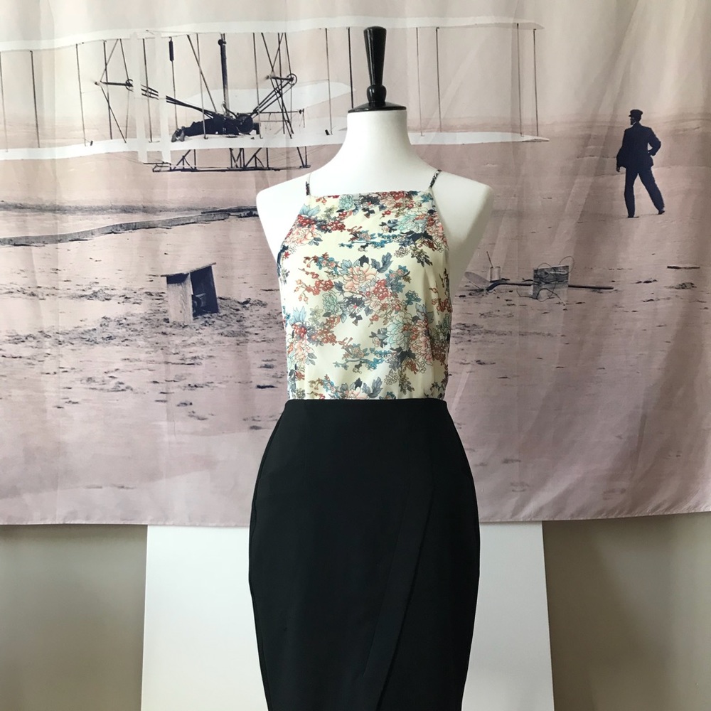 Airy, strappy floral tank - Everly